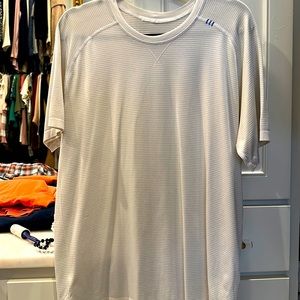 Mens lululemon tshirt